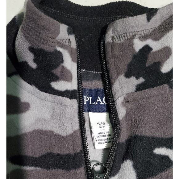 The Children's Place Kids Gray Camo Fleece Size Small Hunting Back-to-School - Picture 6 of 6